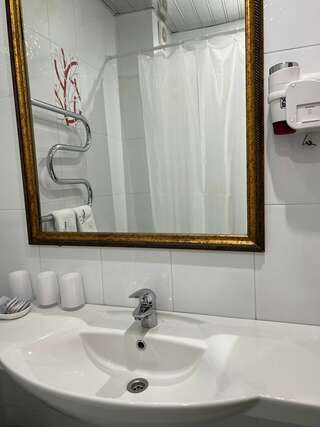 Гостиница Жемчуг Сочи Бюджетный трехместный номер-4